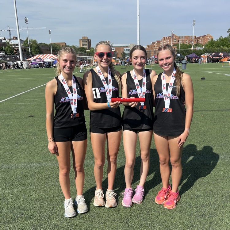 4x800 Girls State Runner Up Team