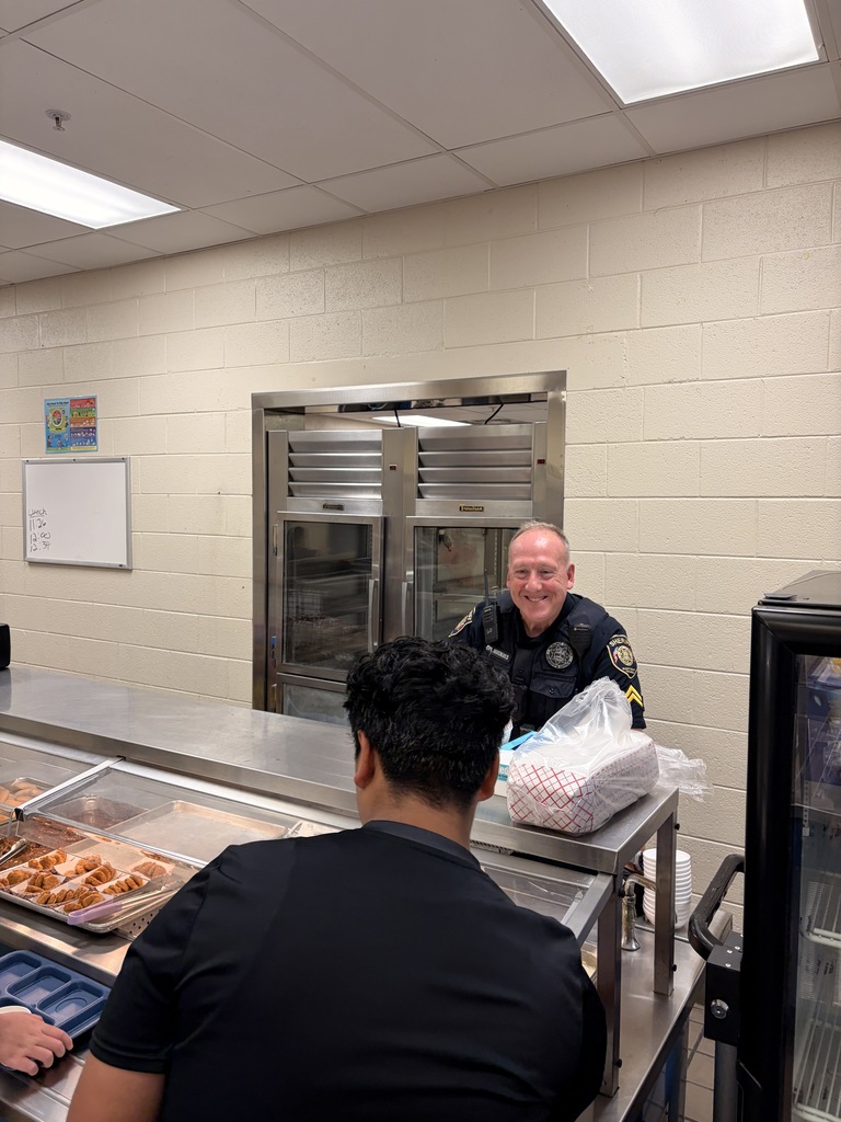 SRO serving lunch