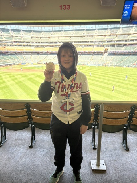 School Patrol Twins Game Trip