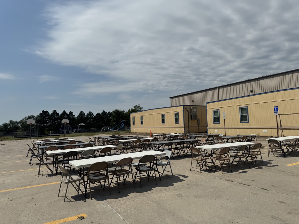 We are set up for the meal this evening. Come and enjoy!
