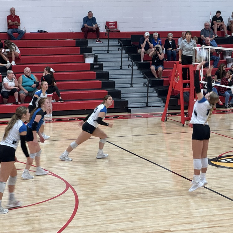 vs. Wood River