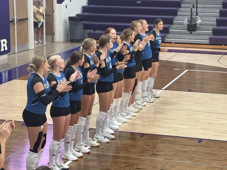 vs. wood River 