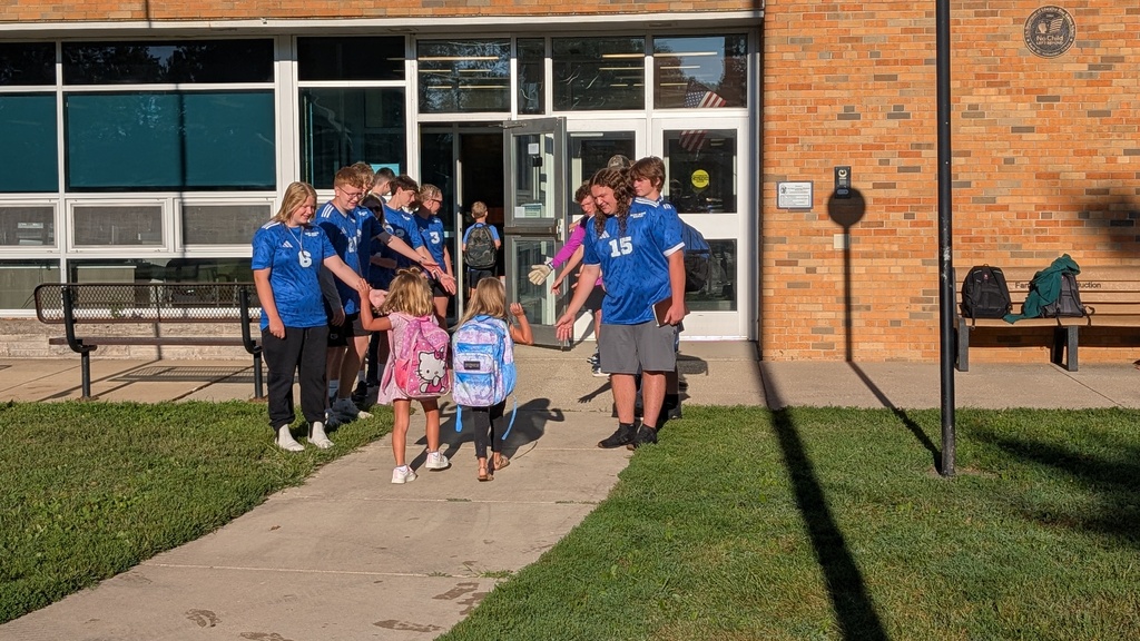 2025 BRHS Soccer Team - High Five Friday - 8/22