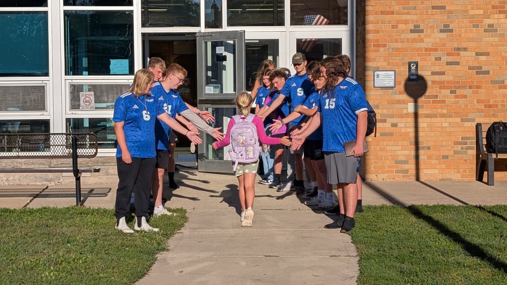 2025 BRHS Soccer Team - High Five Friday - 8/22