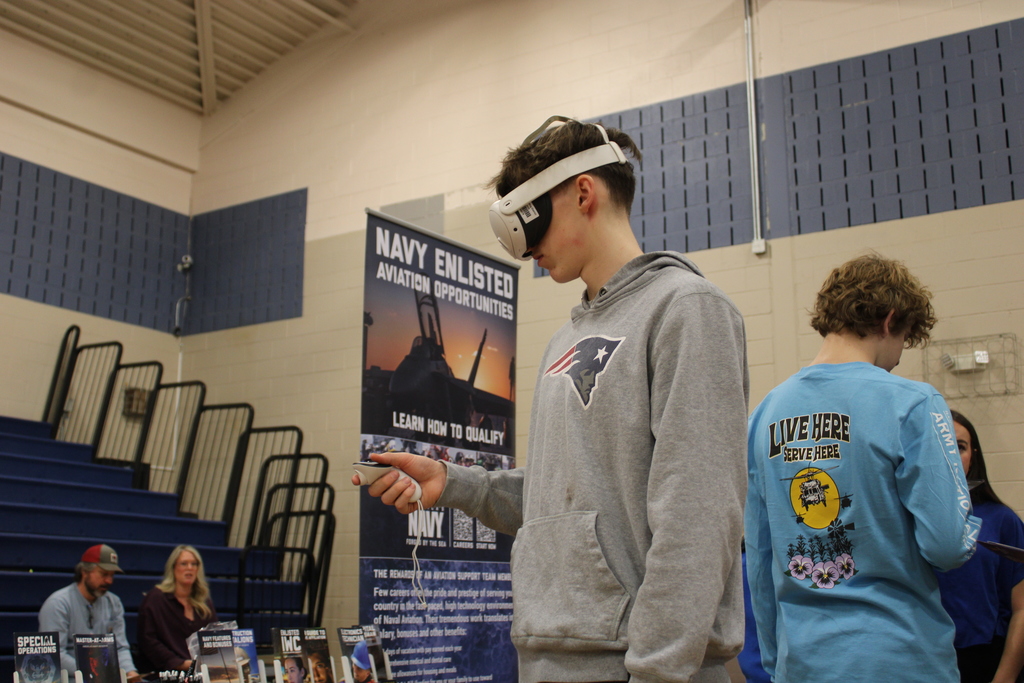 BRHS Students Visiting with the US Navy and Trying Out a VR Tool
