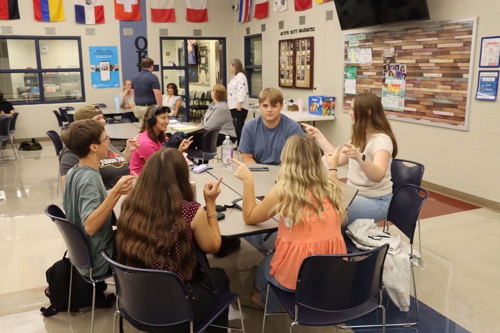 BRHS Students in the HS Commons