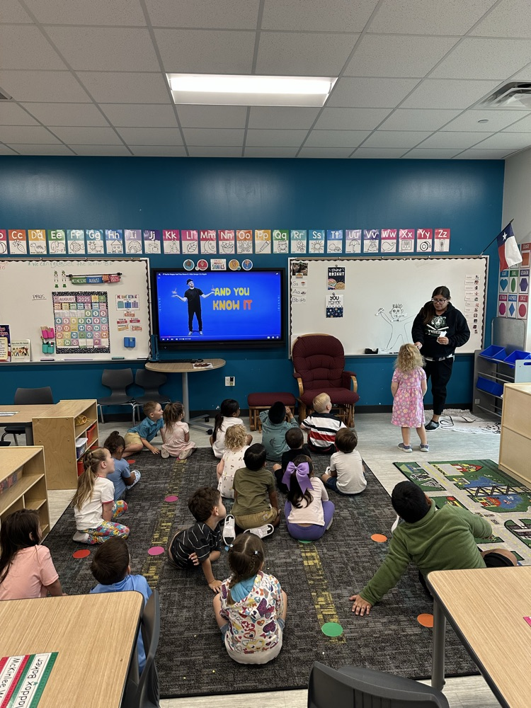 pre-k learning about the body