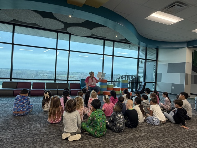 Pre-k had special guest readers for Dr. Seuss week!