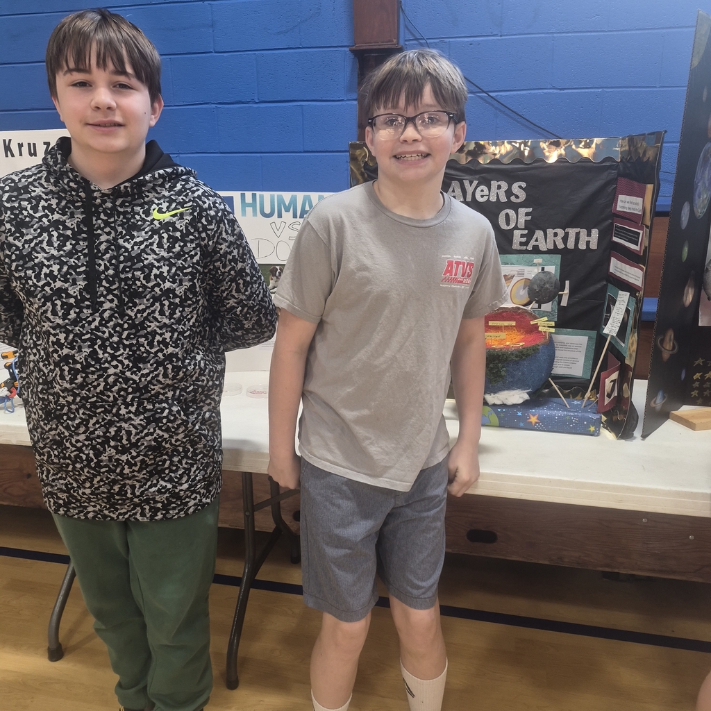 Earth and Moon layers