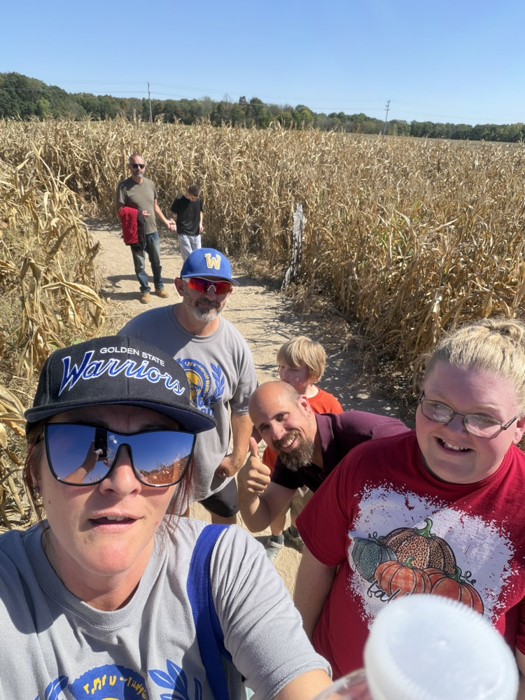 Got a little lost in the corn maze but we made it! 🌽