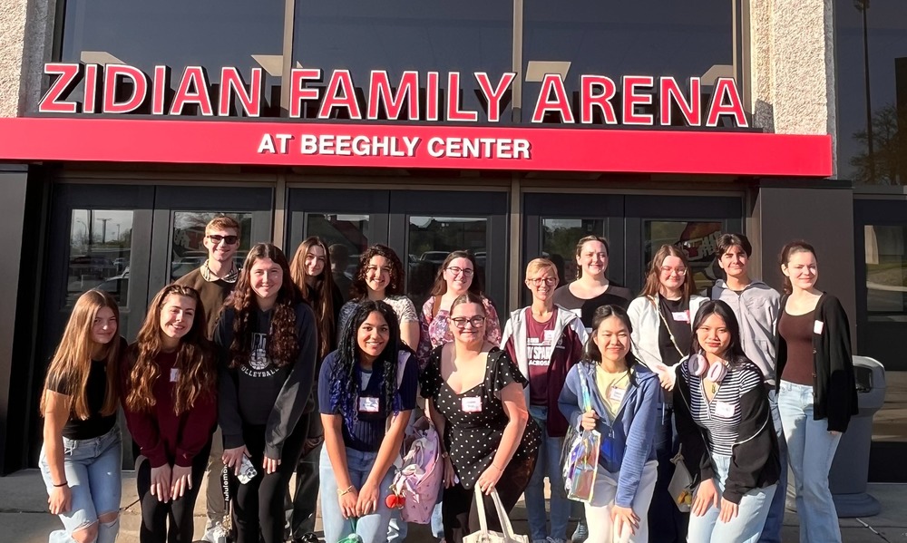 BHS students standing in front of YSU's Beeghly Center for English Fesitval