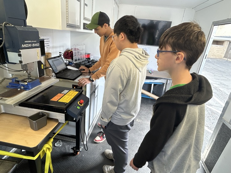 STEM fields with MCCTC van