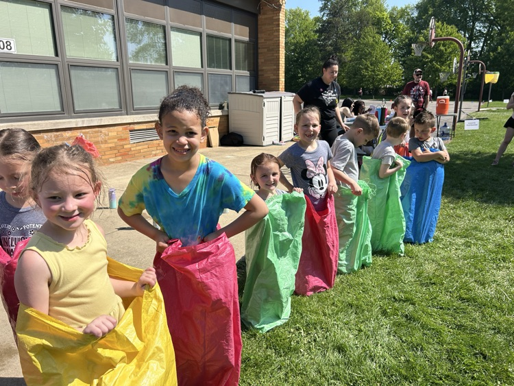girls lined up for sack jumping race