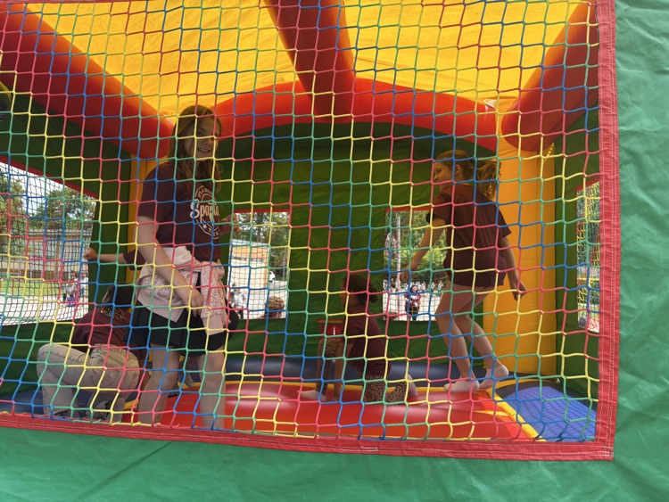 Bounce House 