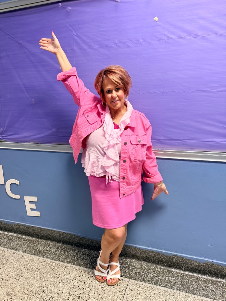 teacher dressed in Pink 