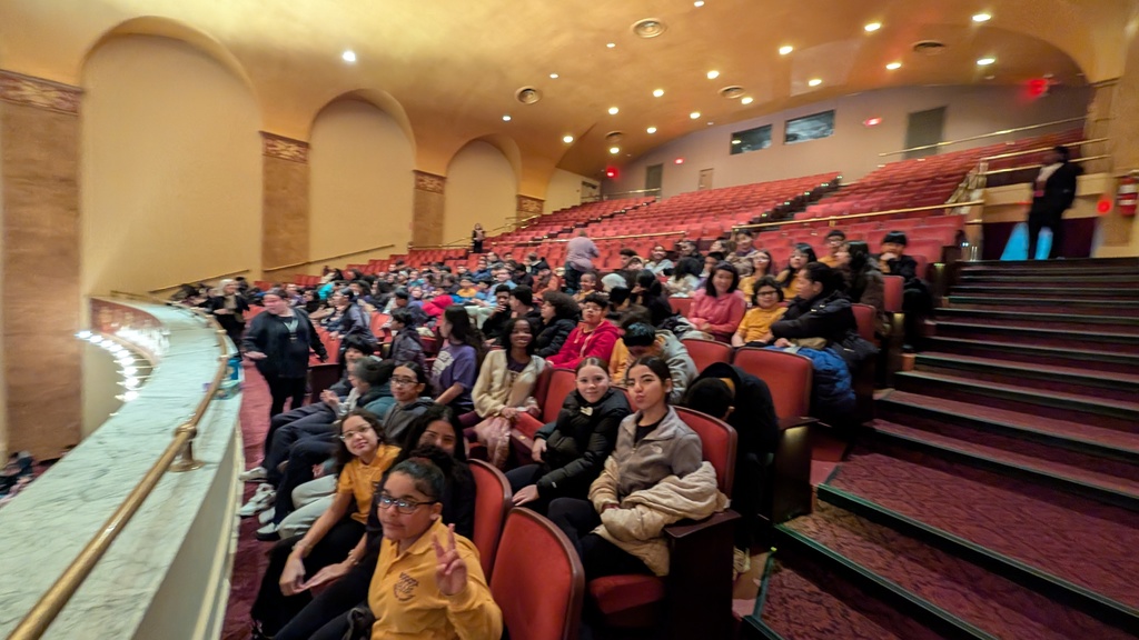 6th grade Field Trip to the Bergen PAC!! 