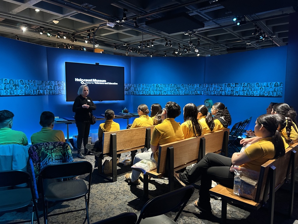 7th Grade Trip to the Holocaust Museum!