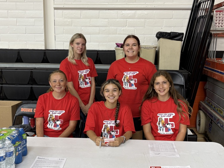Red Cross volunteers 