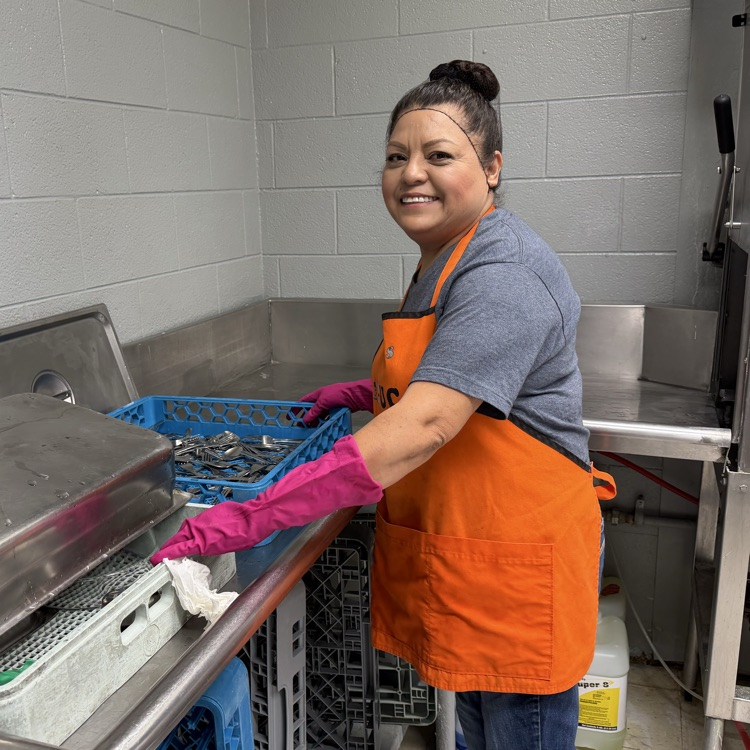 The lunchroom ladies have been working hard and doing a wonderful job making delicious food for students and staff. Thank you ladies!!