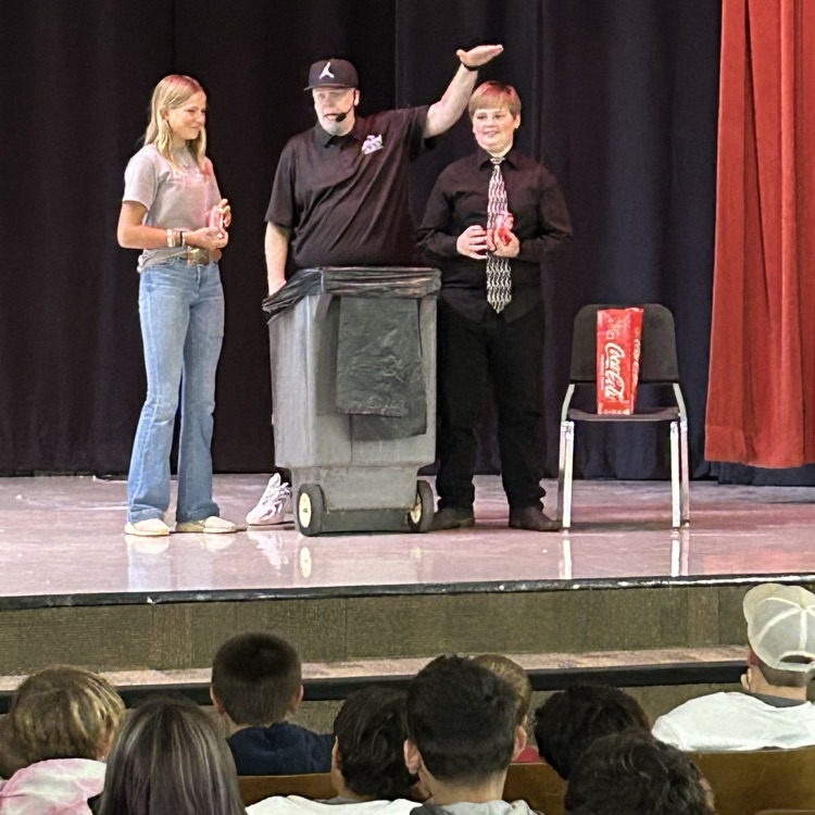 Robb Holla brought science to the 5th-8th grades through a study of the weather.