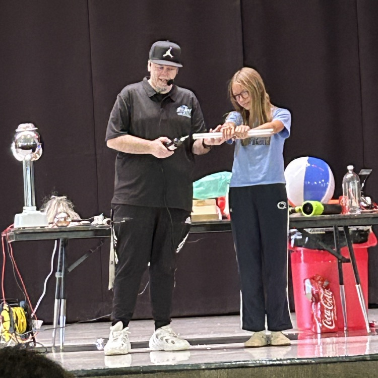 . The Storm Lab presented by Robb Holla kept the students actively engaged the whole presentation! Middle School enjoyed weather related science such as storm clouds, tornadoes and air pressure.