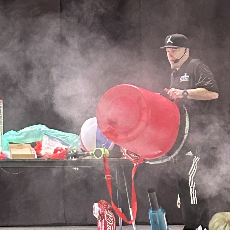 . The Storm Lab presented by Robb Holla kept the students actively engaged the whole presentation! Middle School enjoyed weather related science such as storm clouds, tornadoes and air pressure.