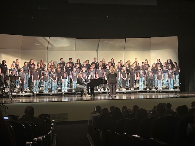 picture of choir