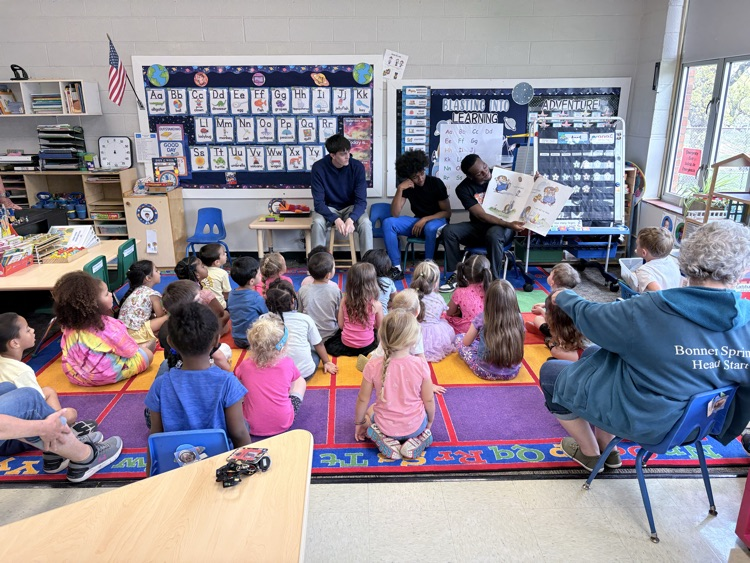 Corey Rolfe Jr reads to the kids 