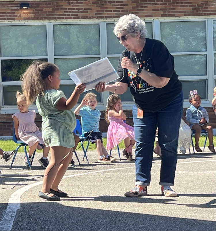 Head Start preschool graduation program