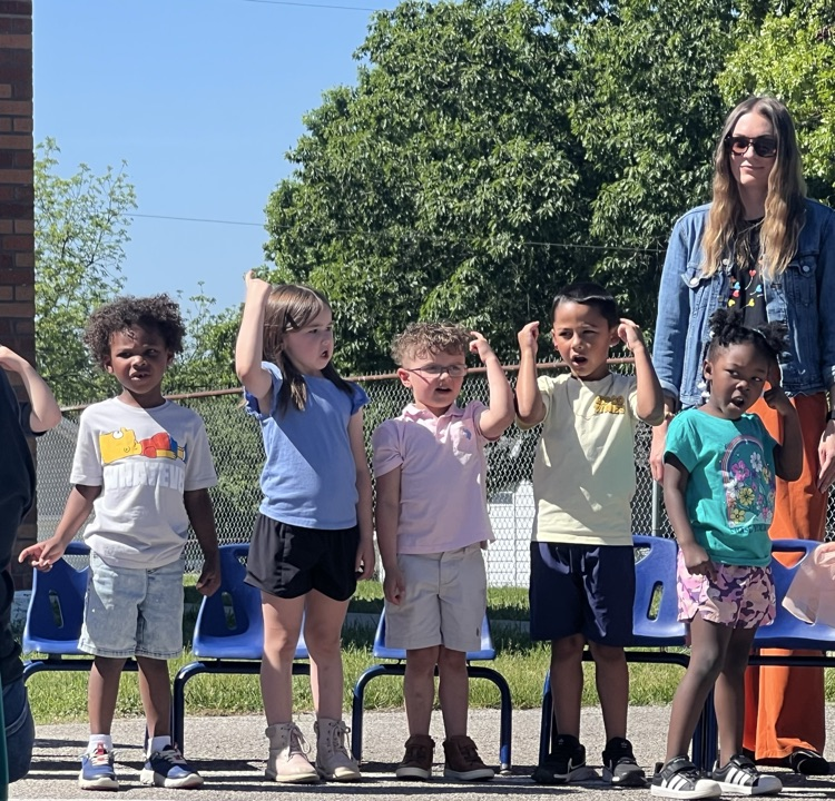 Head Start preschool graduation program