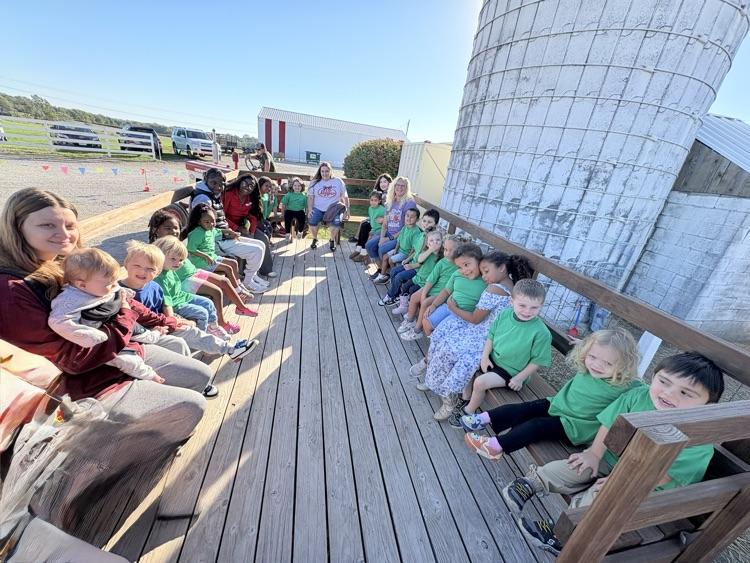 green room kids and their grownups on the hayride