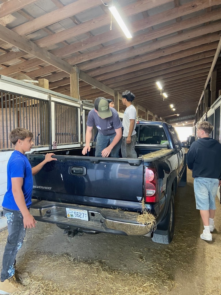 Time to pick up another load of hay!