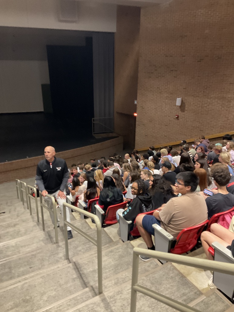 sophomore class meeting