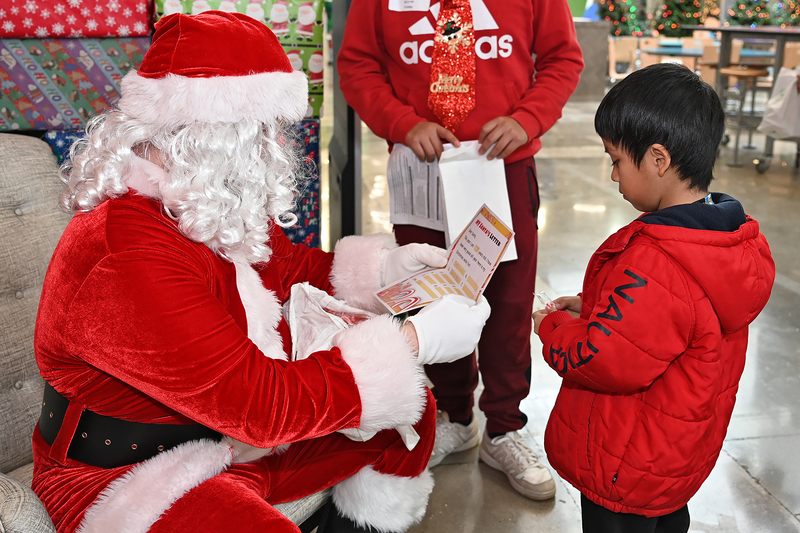 students at the elf institute 