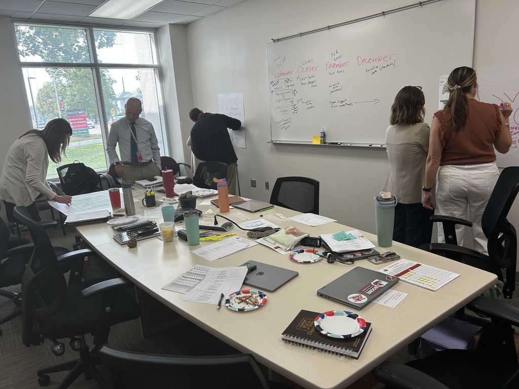 boone staff collaborating during admin team meeting