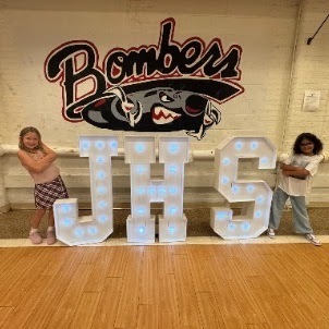 jhs