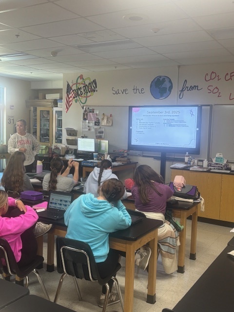 Anatomy students at HHS