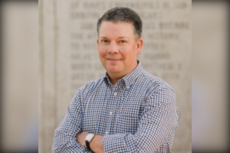 Dr. Comer