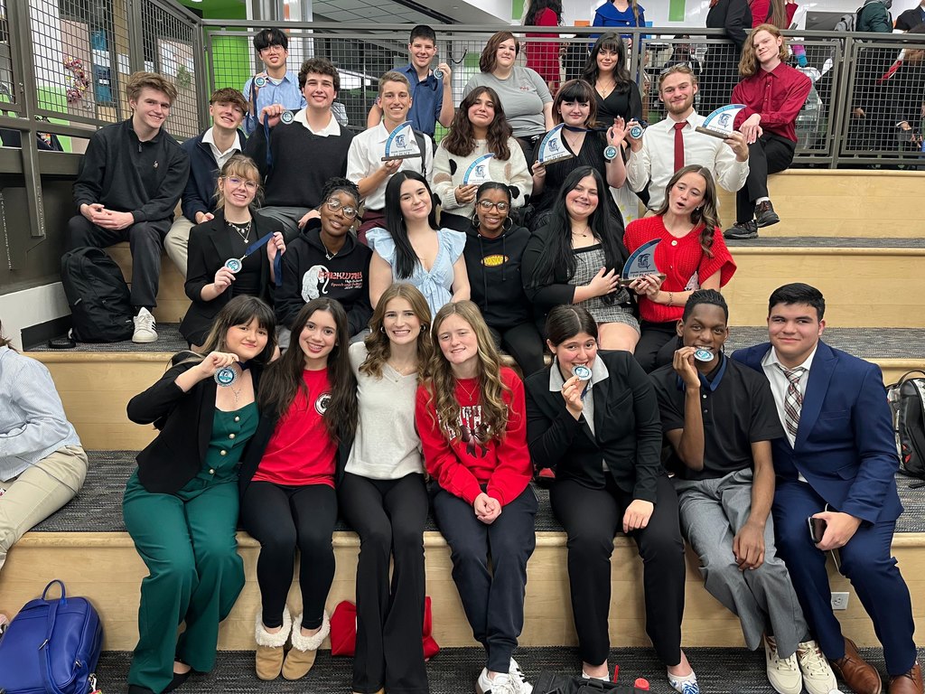 speech and debate team photo