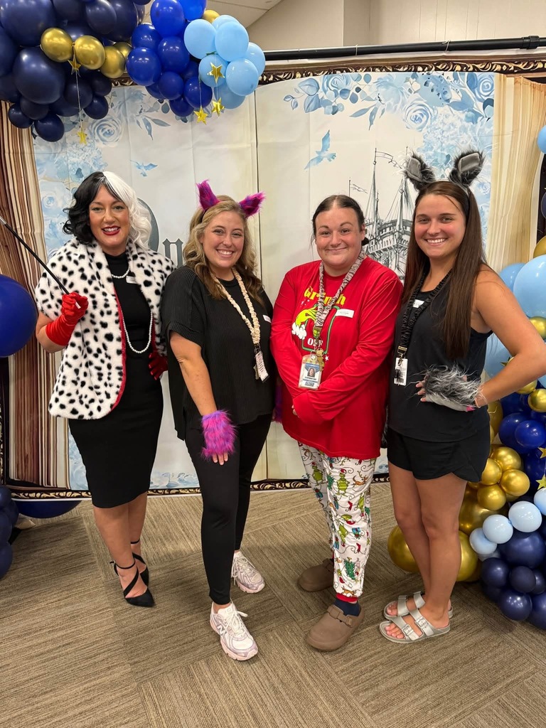 Kindergarten at the lock in 