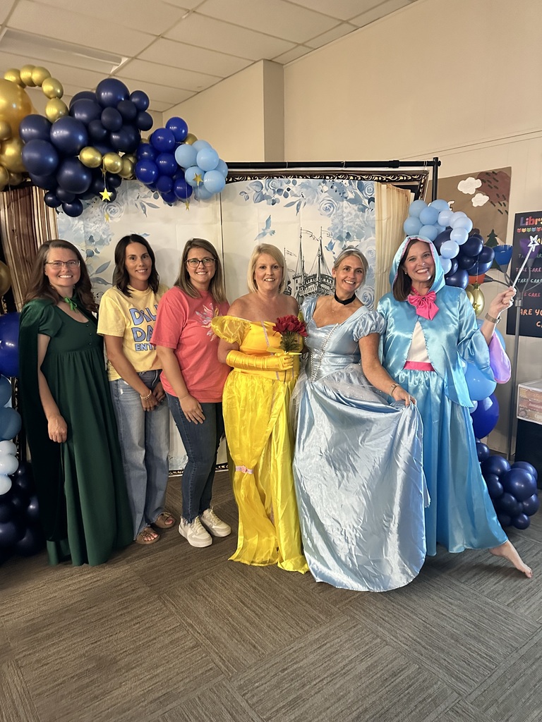 Office staff at the lock in 