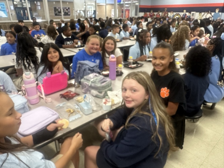 6th grades first lunch time in middle school