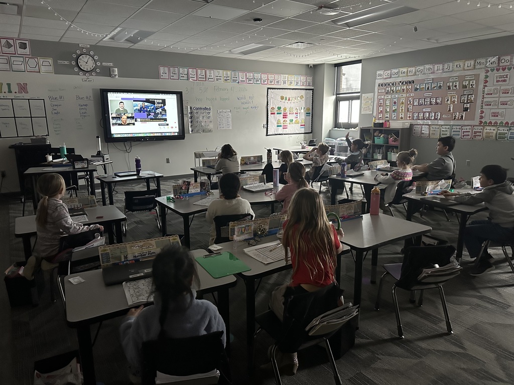 ThroughtheTelescope--1st Grade Kippen