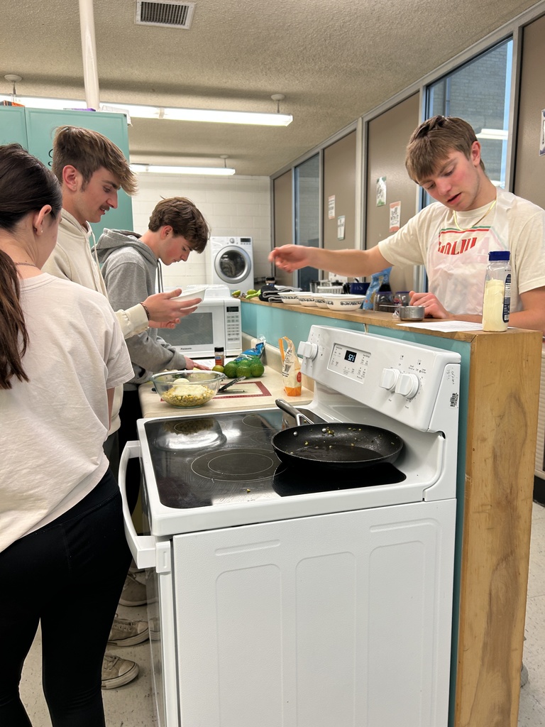 Spanish Club Appetizer Night 5