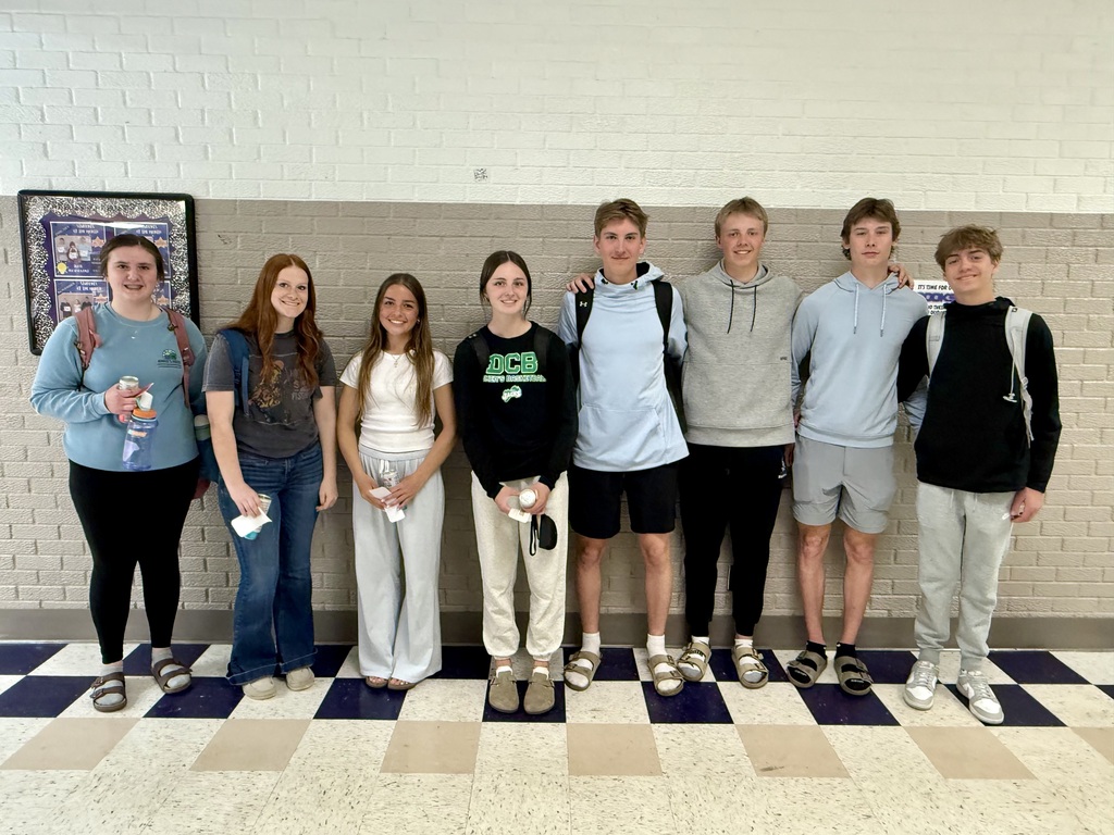 6th Grade Tour--Student Council Ambassadors