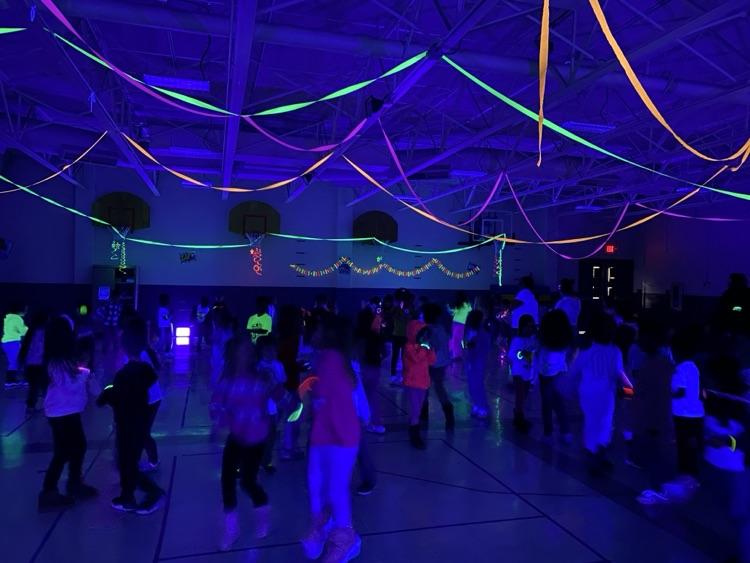 students dancing at the glow party 