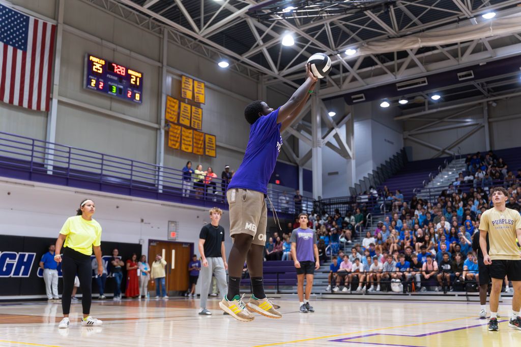 Faculty / Student Volleyball Game: September 2025
