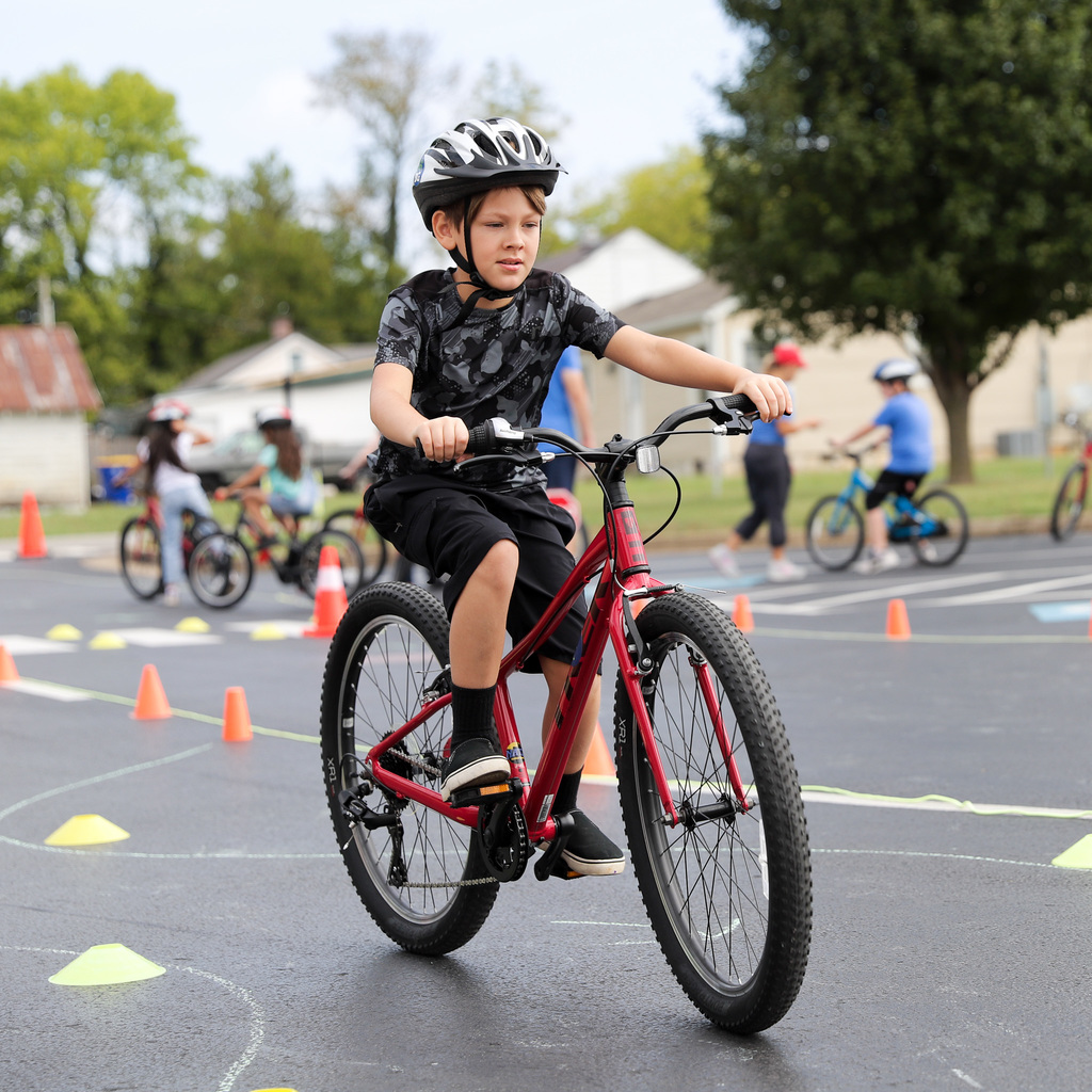 4th Grade: BikeWalkBG Program