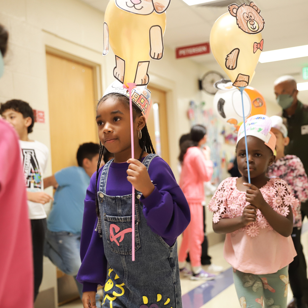 Balloon parade animal balloons