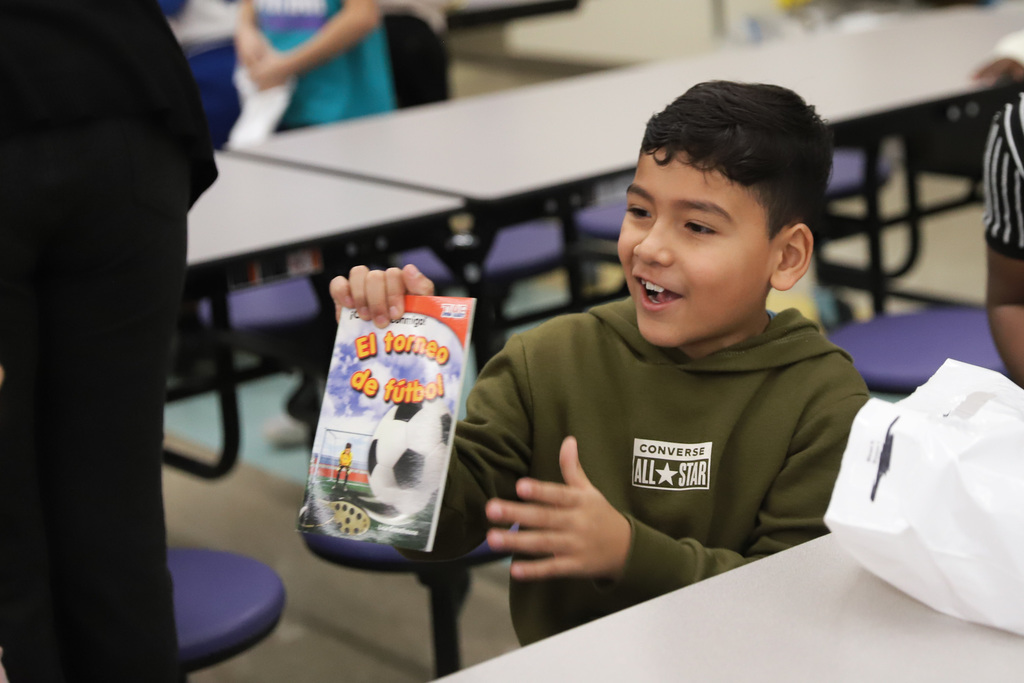 Showing new book El Torneo de futbol